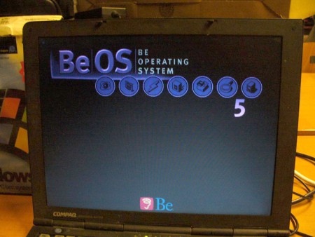 BeOS 5 is booting... BeOS 5 is booting...